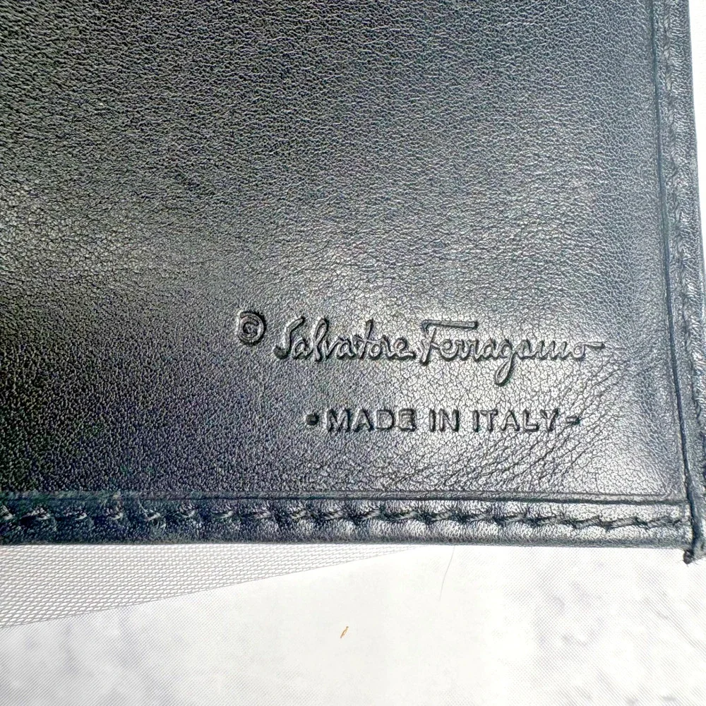 Vtg Ferragamo Gancini Black Canvas & Leather Long Bifold Snap Wallet Zippy Pouch